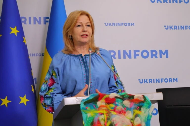 Лариса Зубенко