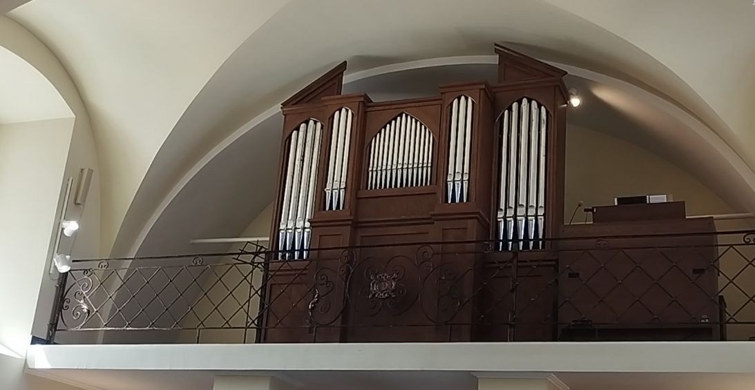 Ось такий орган встановили в храмі