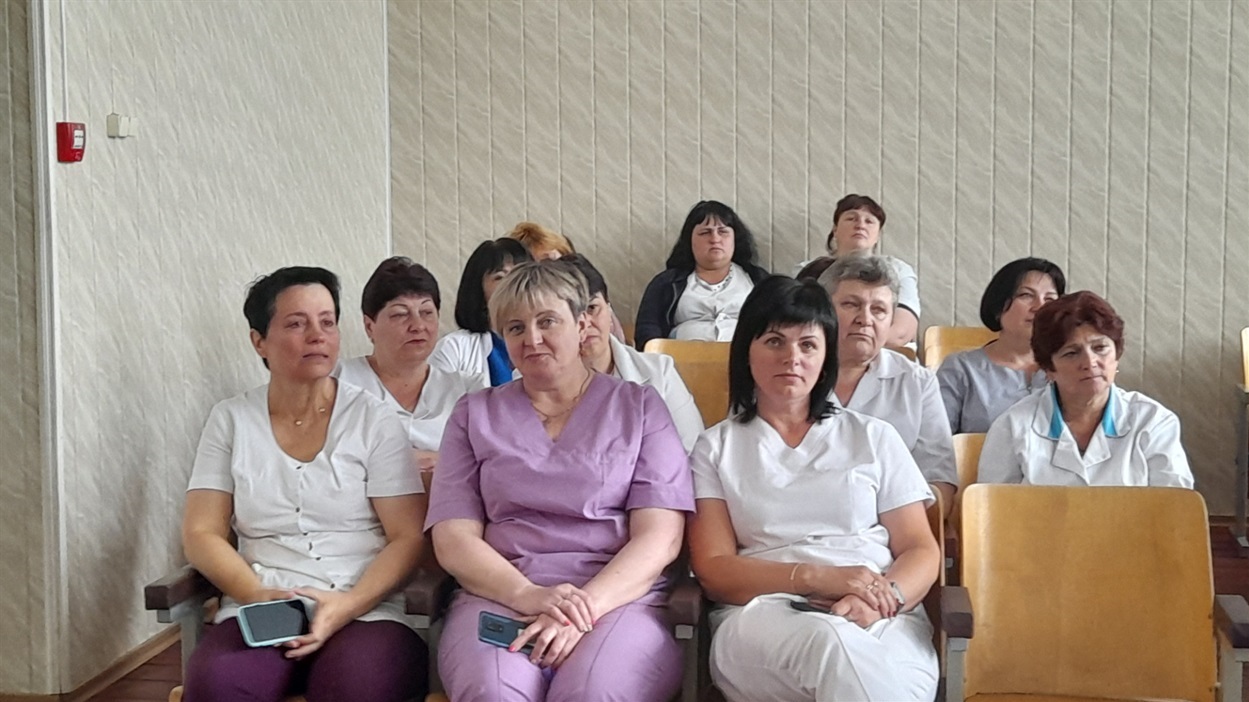 Медичнв працівники завжди першими приходять на допомогу