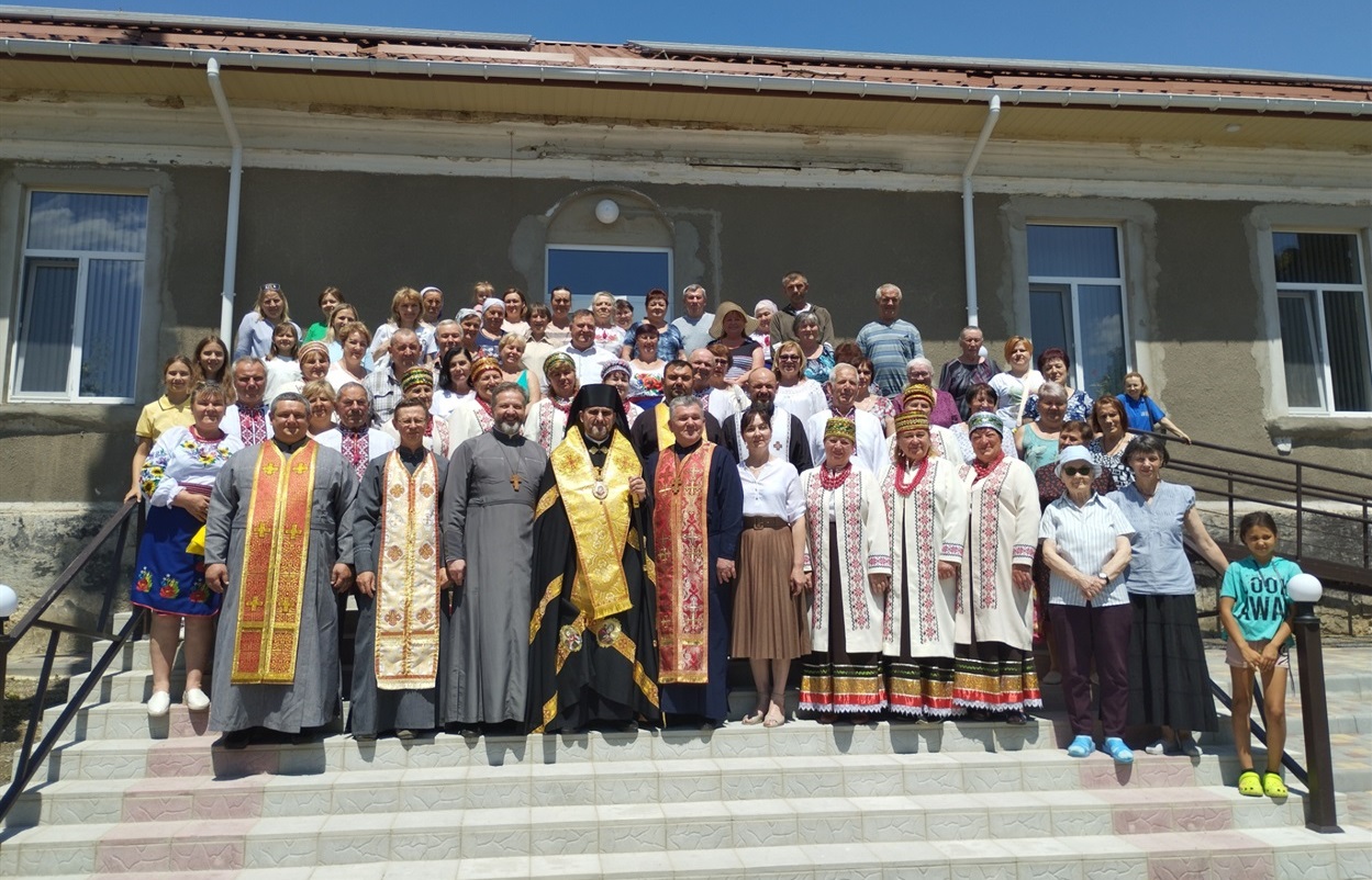 Урочиста мить відкриття. Фото на згадку