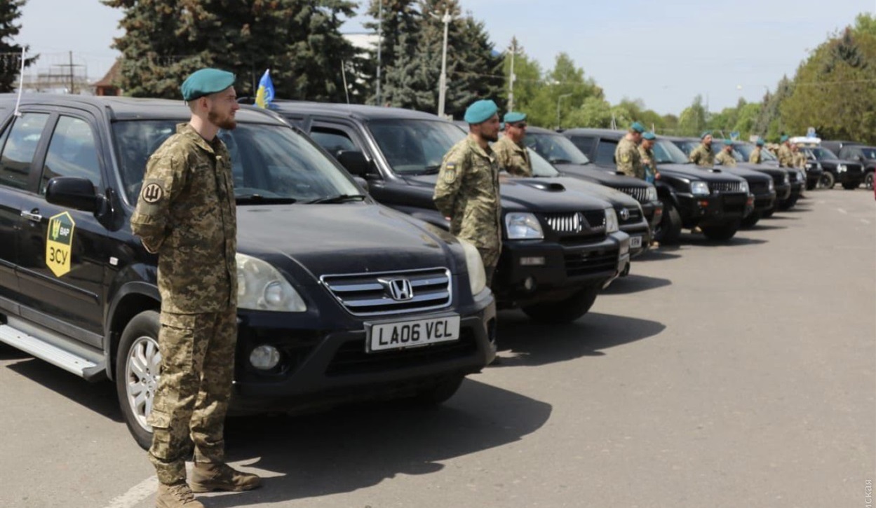 Техніка від аграріїв Подільського району для ЗСУ