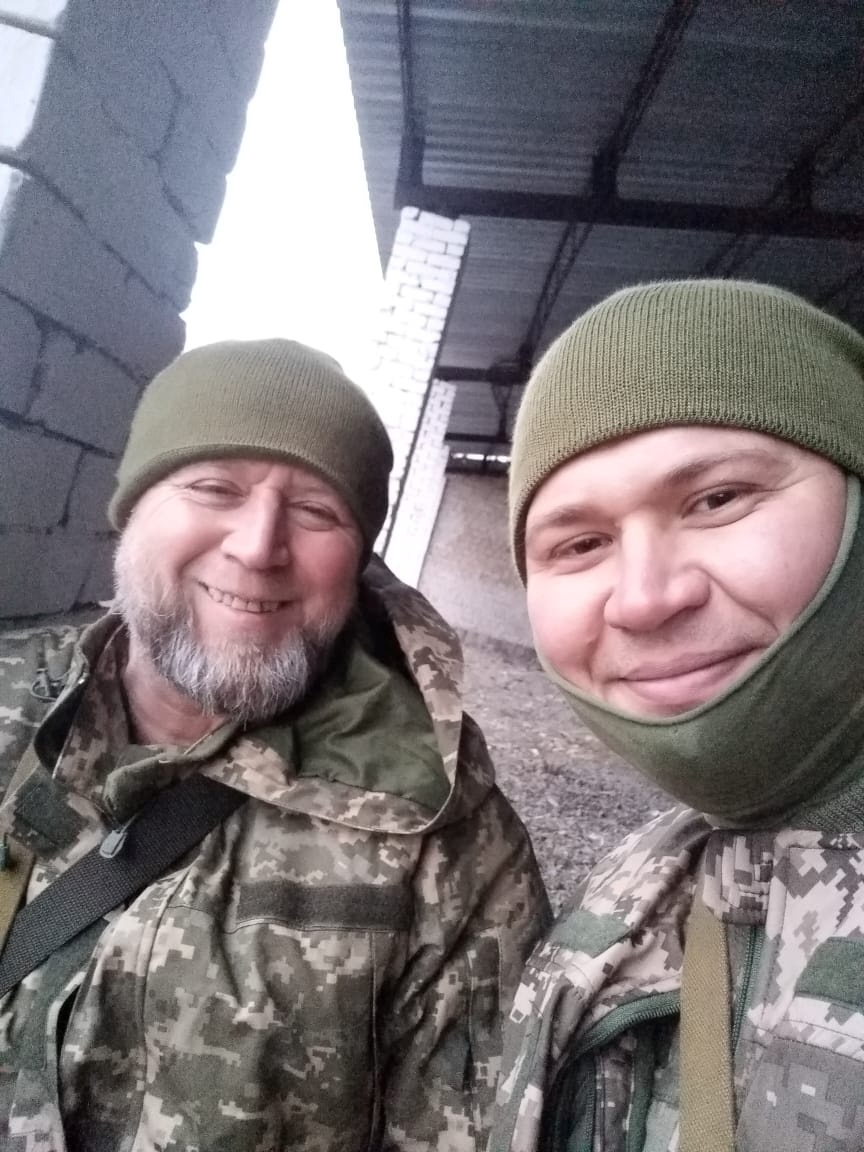Олександр Ілютченко з побратимом