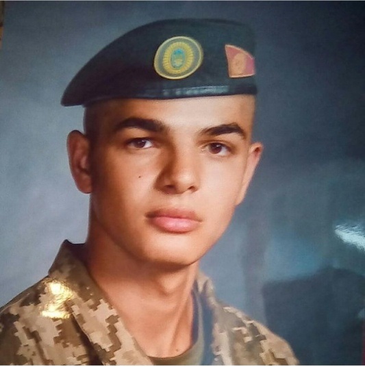 Син Віктор