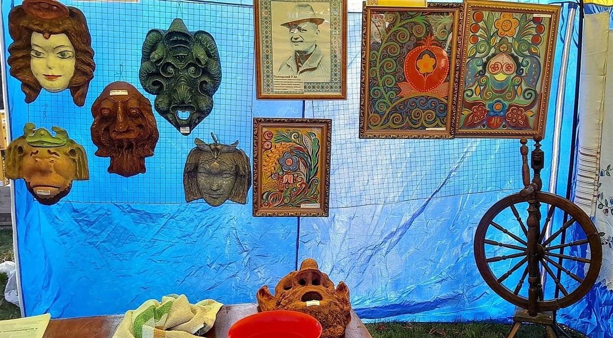 Експозиція села Троїцьке