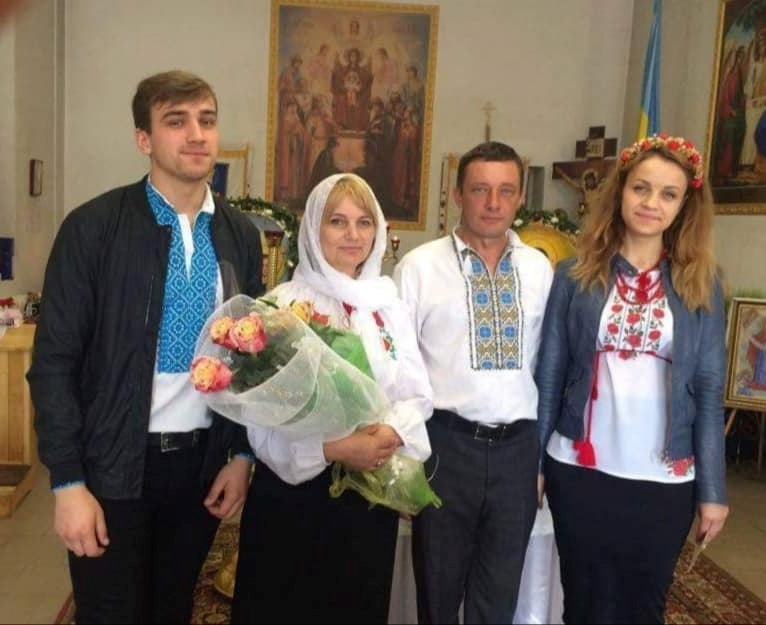 Олена з рідними 