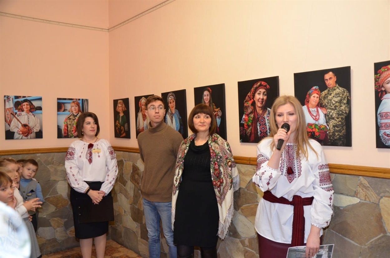 Під час відкриття фотовиставки