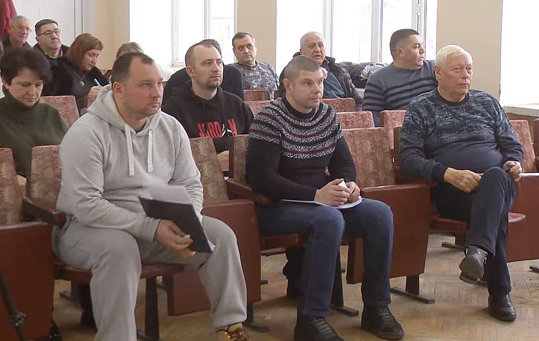 На сесії