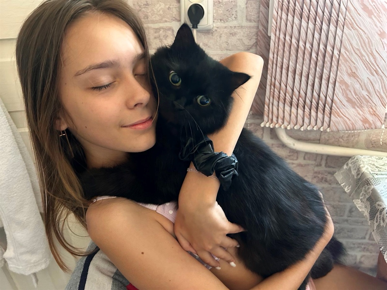 Крістіна з улюбленим котиком