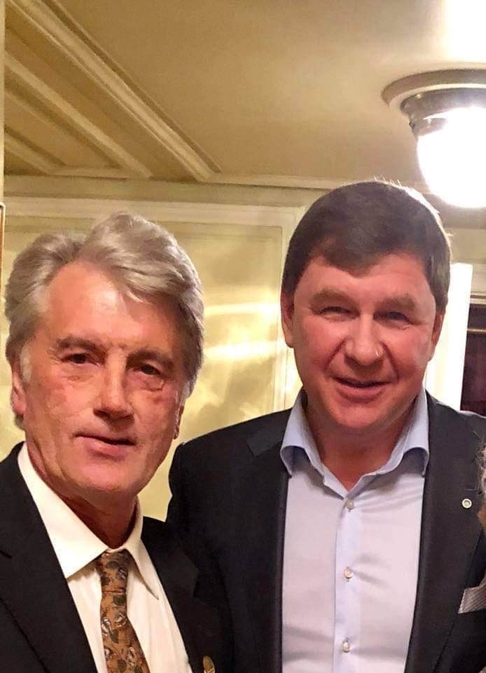 Михайло Поживанов з Віктором Ющенком