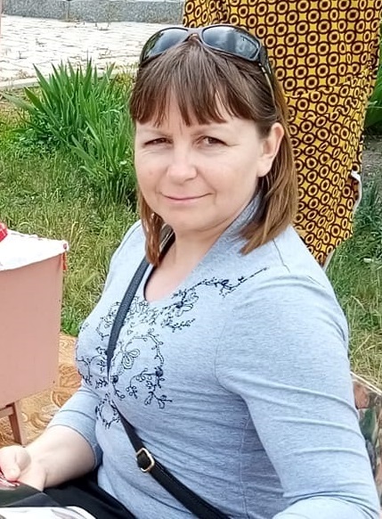 Олена Джаврова