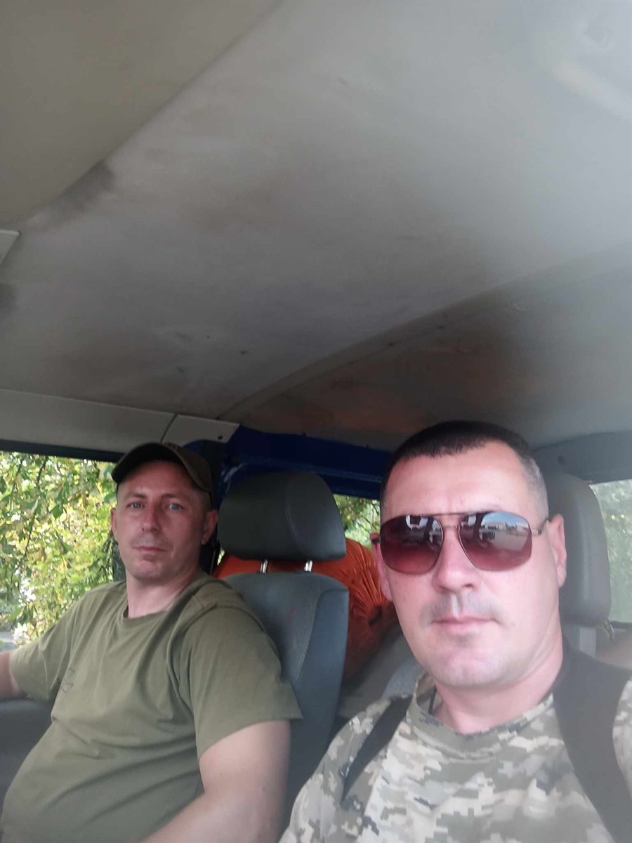 Олександр з товаришем під час чергового виїзду