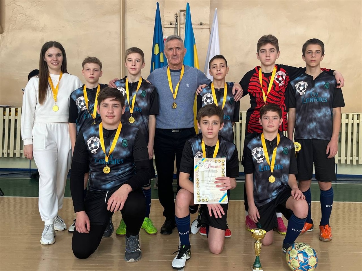 Команда Великомихайлівської ДЮСШ.Срібні призери Чемпіонату Одеської області з футзалу серед команд ДЮСШ, юнаків 2010 років народження та молодше