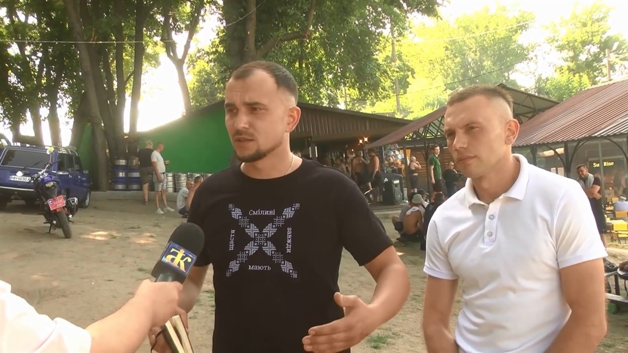 Організатори благодійного заходу Євгеній Бойчук та Олег Паламарчук