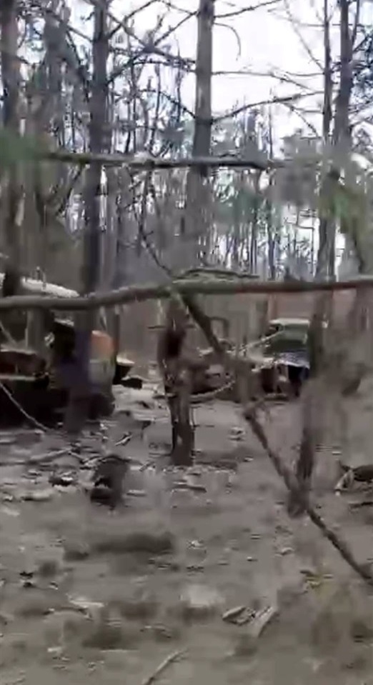 Фото з місця боїв