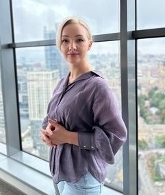 Олена Ніколаєнко