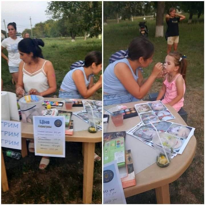 Дітлахи з радістю малювали аквафарбами